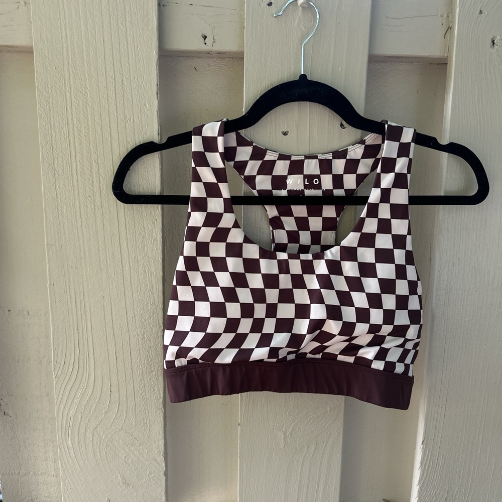 Wilo Australia | Brown and white checkered sports bra - super cute!